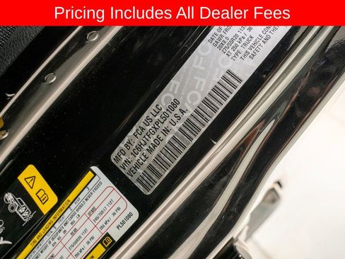 Used 2023 Jeep Gladiator Overland AWD/4WD image 20