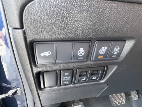 Used 2021 INFINITI QX80 Sensory w/ All-Season Package image 15