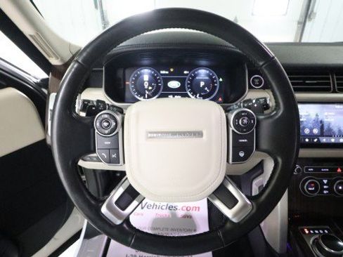 Used 2017 Land Rover Range Rover Supercharged image 22