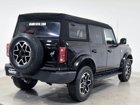 Used 2023 Ford Bronco Outer Banks AWD/4WD image 14