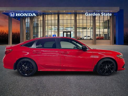 Used 2024 Honda Civic Sport image 5