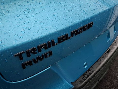New 2026 Chevrolet TrailBlazer RS w/ Driver Confidence Package AWD/4WD image 5