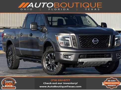 Used 2019 Nissan Titan PRO-4X w/ Pro-4x Convenience Package image 1