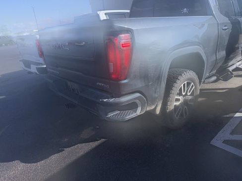 Used 2019 GMC Sierra 1500 AT4 w/ AT4 Premium Package AWD/4WD image 5