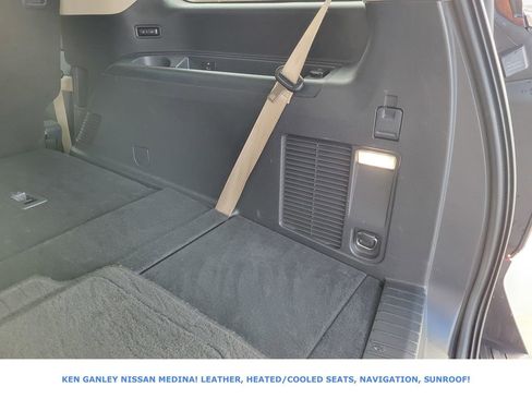 Used 2024 Ford Expedition Limited image 48