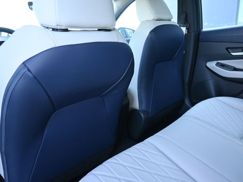New 2026 Nissan Sentra SL w/ Floor Mat Package FWD image 12