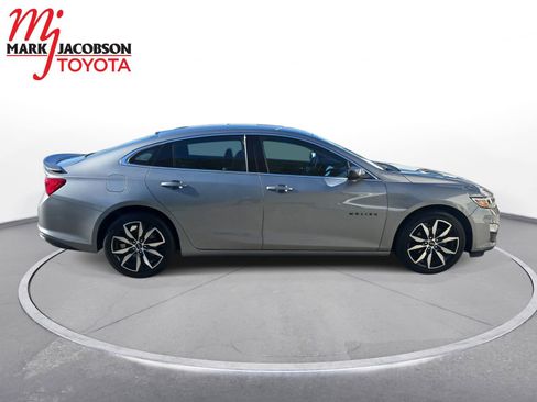 Used 2024 Chevrolet Malibu RS w/ LPO, Floor Liner Package image 5