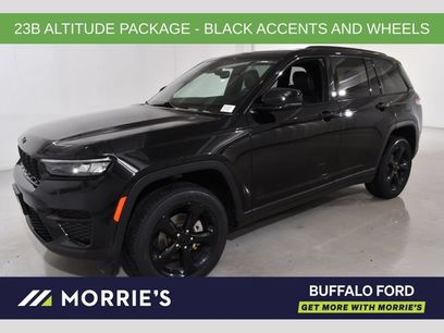 Used 2023 Jeep Grand Cherokee Altitude