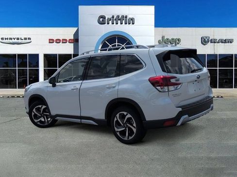 Used 2023 Subaru Forester Touring AWD/4WD image 9
