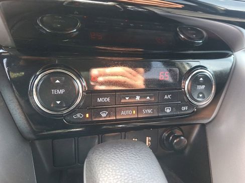Used 2025 Mitsubishi Eclipse Cross SE AWD/4WD image 17