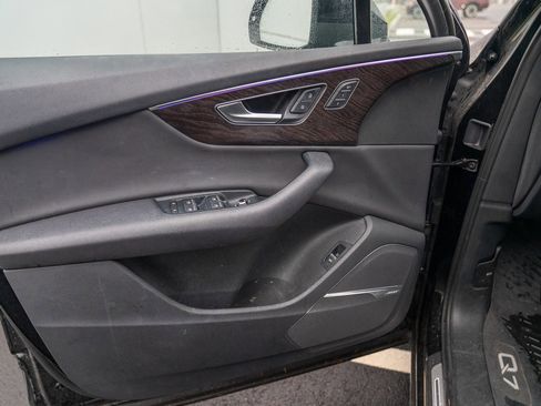 Used 2020 Audi Q7 3.0T Prestige w/ Prestige Package image 10