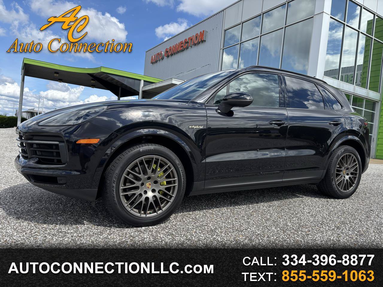 Used 2021 Porsche Cayenne E-Hybrid AWD/4WD image 1