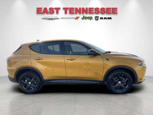 Used 2024 Dodge Hornet GT image 2