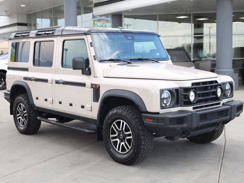 Used 2025 INEOS Grenadier AWD/4WD image 8