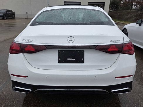 Used 2025 Mercedes-Benz E 450 4MATIC Sedan image 6