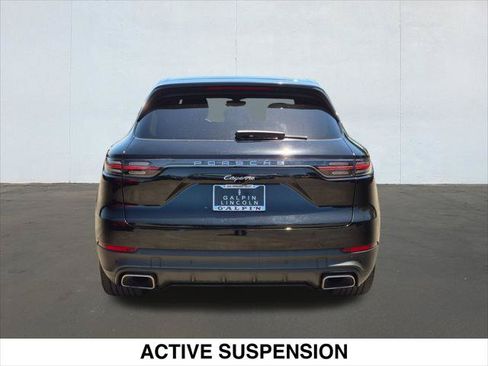 Used 2021 Porsche Cayenne AWD/4WD image 4