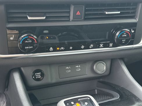 New 2026 Nissan Rogue SV w/ SV Premium Package image 31