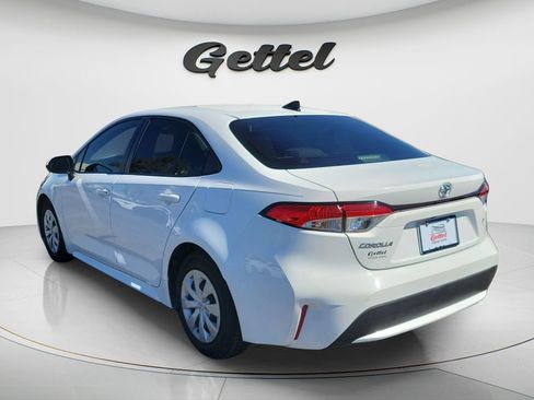 Used 2022 Toyota Corolla L image 6