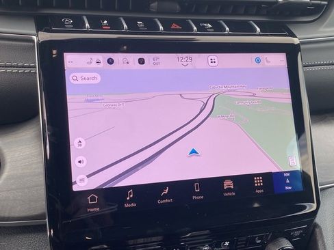 New 2025 Jeep Grand Cherokee Overland w/ Adv Protech Group III image 3