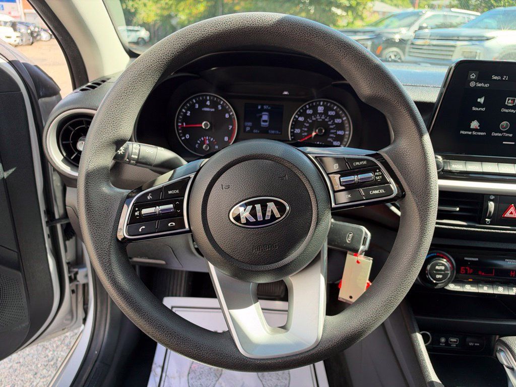 Used 2019 Kia Forte LXS FWD image 26