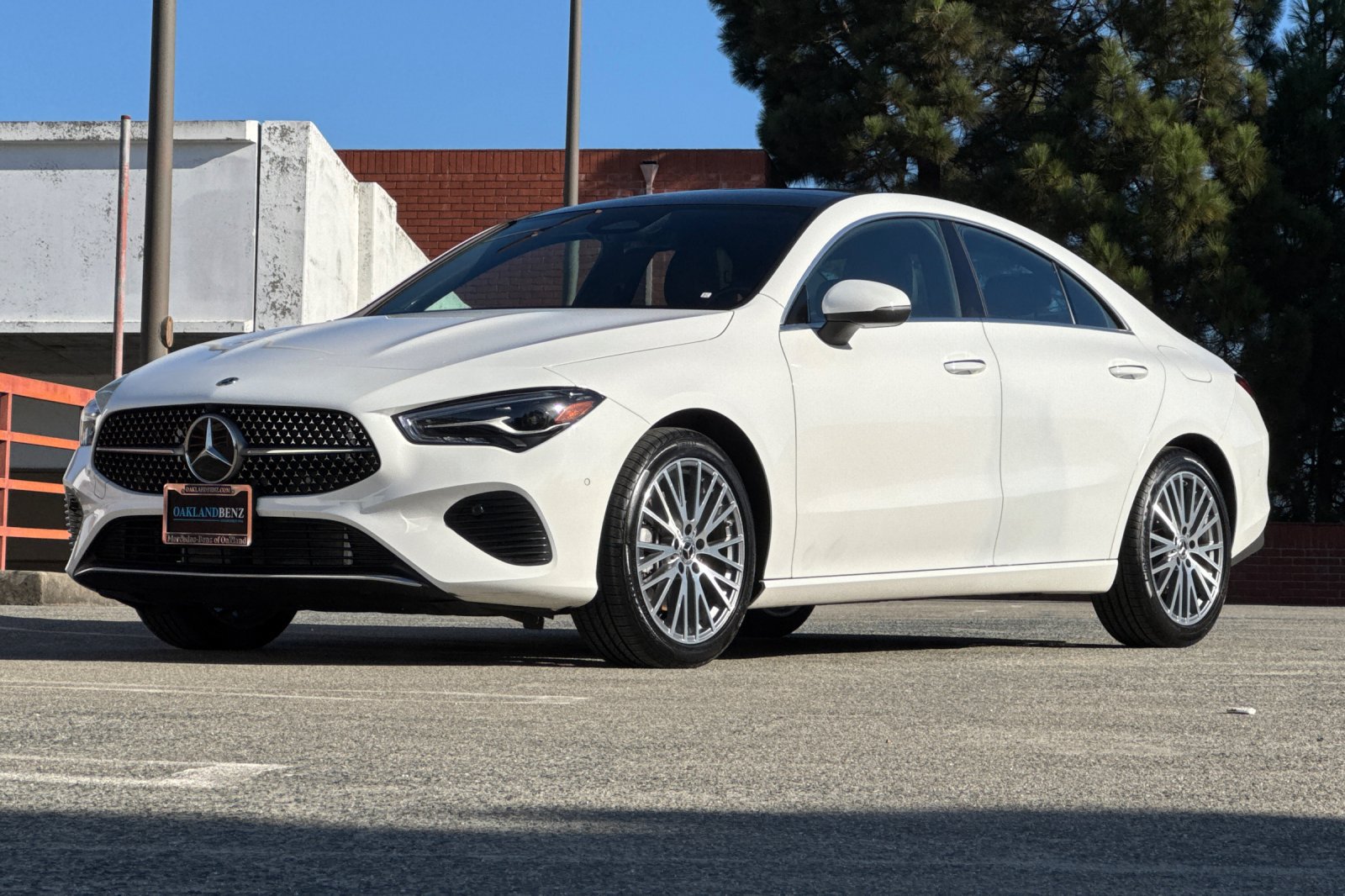 Used 2025 Mercedes-Benz CLA 250 image 8