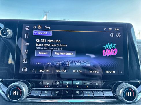 Used 2024 Chevrolet Colorado LT w/ LT Convenience Package II image 18