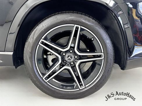 Used 2022 Mercedes-Benz GLS 450 4MATIC image 41