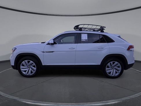 Used 2021 Volkswagen Atlas Cross Sport SE FWD image 18