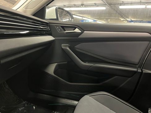 New 2026 Volkswagen Jetta SE image 25