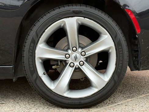Used 2018 Dodge Charger R/T RWD image 27