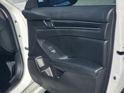 Used 2022 Honda Accord Sport Special Edition image 26