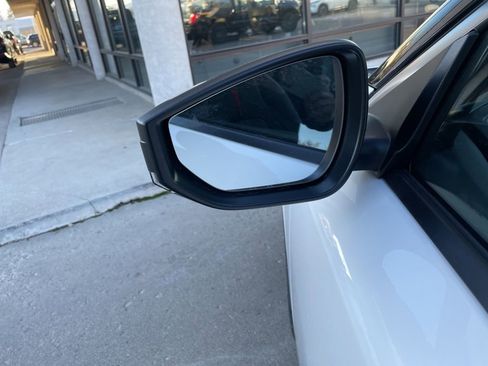 New 2026 Nissan Sentra SR image 33