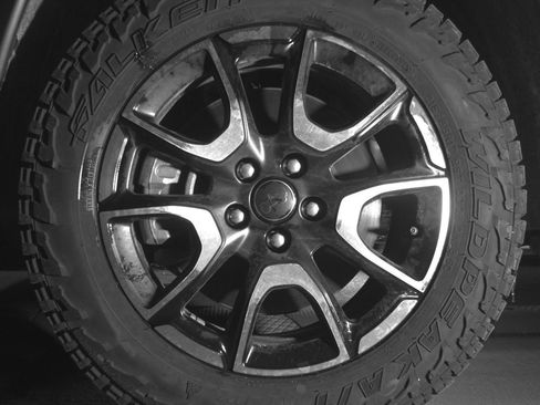 Used 2025 Jeep Compass Trailhawk AWD/4WD image 12