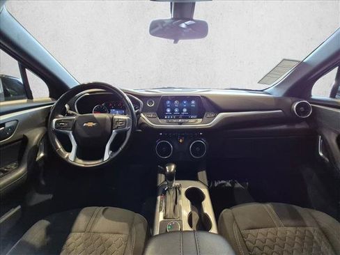 Used 2020 Chevrolet Blazer LT FWD image 14