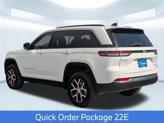 New 2025 Jeep Grand Cherokee Limited w/ Luxury Tech Group II video 4