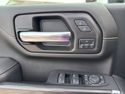 Used 2023 GMC Sierra 3500 AT4 w/ Gooseneck/5TH Wheel Package image 7