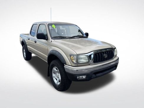 Used 2004 Toyota Tacoma PreRunner RWD image 3
