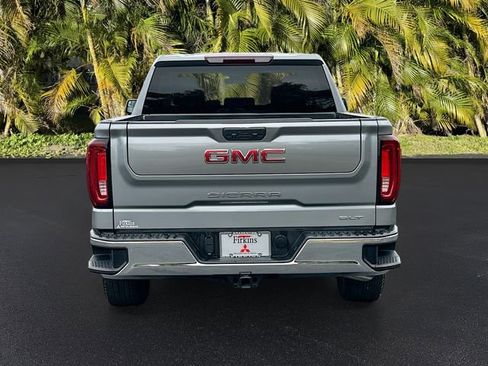 Used 2025 GMC Sierra 1500 SLT image 6