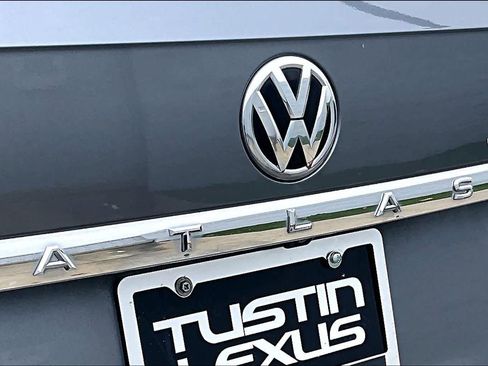 Used 2018 Volkswagen Atlas SE image 9