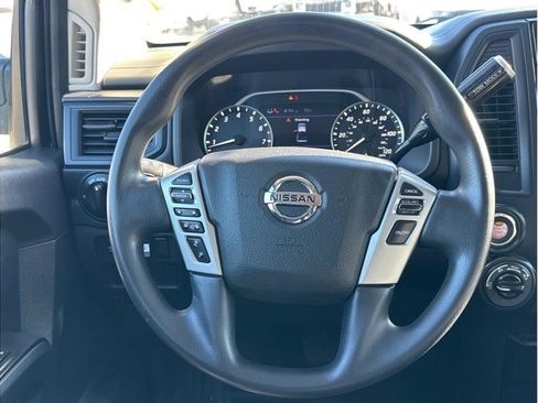Used 2022 Nissan Titan S w/ S Utility Package image 16