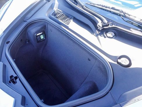 Used 2022 Chevrolet Corvette Stingray Coupe w/ Z51 Performance Package image 36