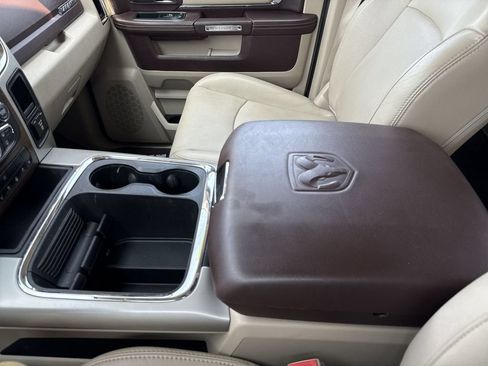 Used 2016 RAM 1500 Laramie AWD/4WD image 17