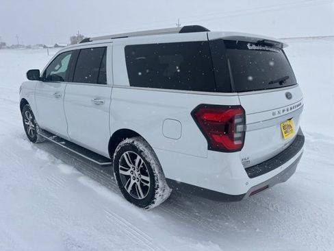 Used 2022 Ford Expedition Max Limited image 4