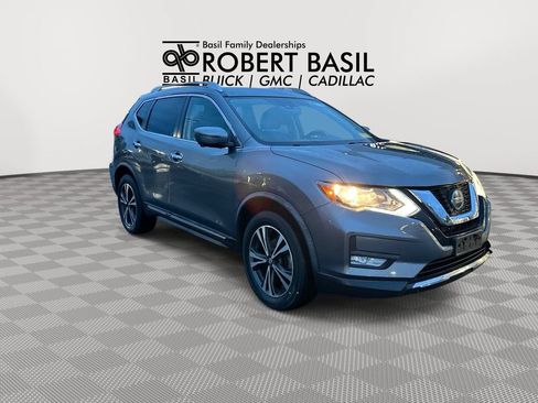 Used 2018 Nissan Rogue SL AWD/4WD image 2