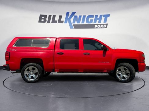 Used 2018 Chevrolet Silverado 1500 Custom w/ Custom Value Package AWD/4WD image 6
