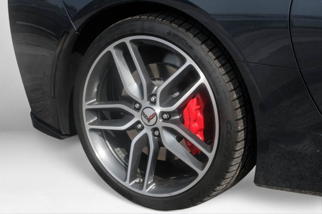 Used 2019 Chevrolet Corvette Stingray Coupe w/ 2LT Preferred Equipment Group RWD image 38
