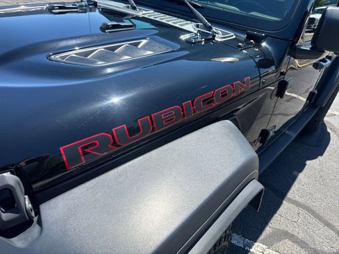 Used 2021 Jeep Wrangler Unlimited Rubicon AWD/4WD image 11