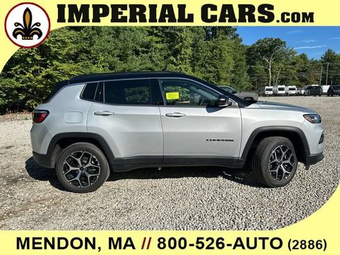 New 2026 Jeep Compass Limited w/ Sun, Sound & Navigation Group AWD/4WD image 15