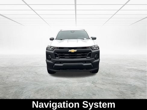 Used 2025 Chevrolet Colorado W/T image 8
