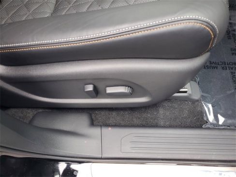 Used 2024 Nissan Murano Platinum w/ Cargo Package image 37